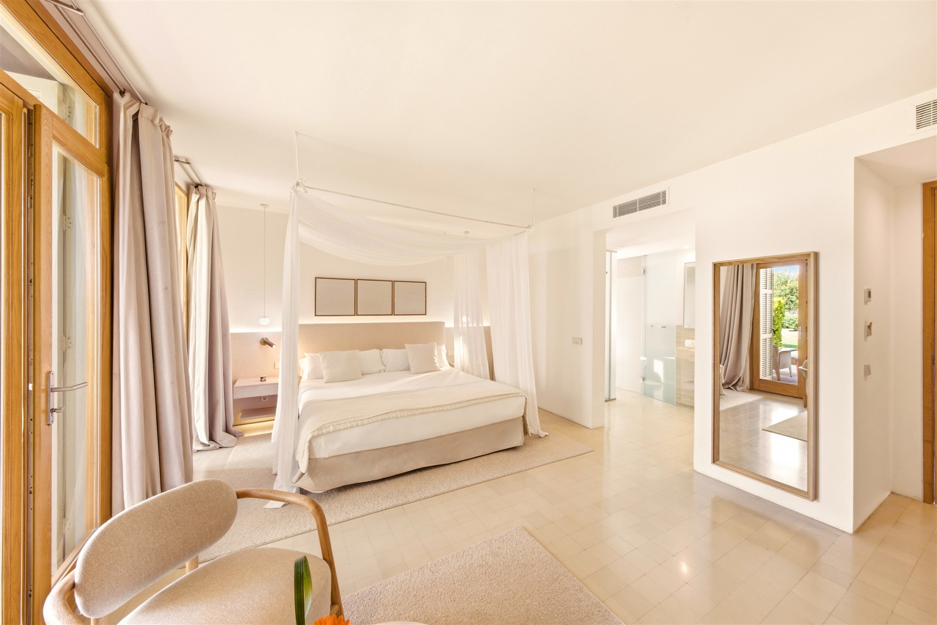 Signature Junior Suite
